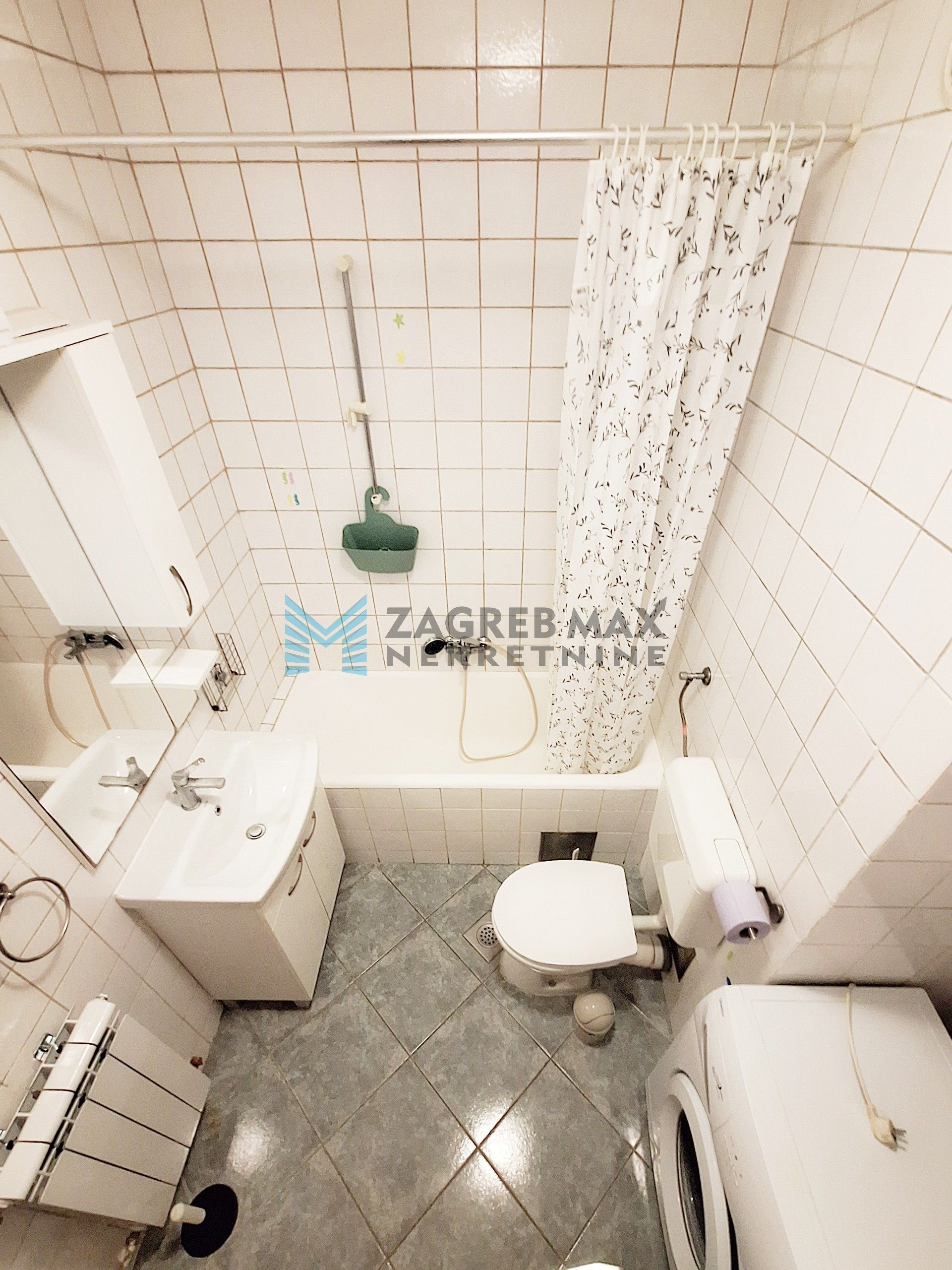 Zagreb - RETKOVEC - Av. Dubrava - 1. kat, lift, klima, useljiv odmah