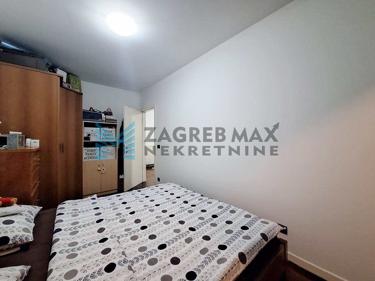 Zagreb - ŠPANSKO - Nova Galerija, 3-sobni, 67m2, loggia, GPM