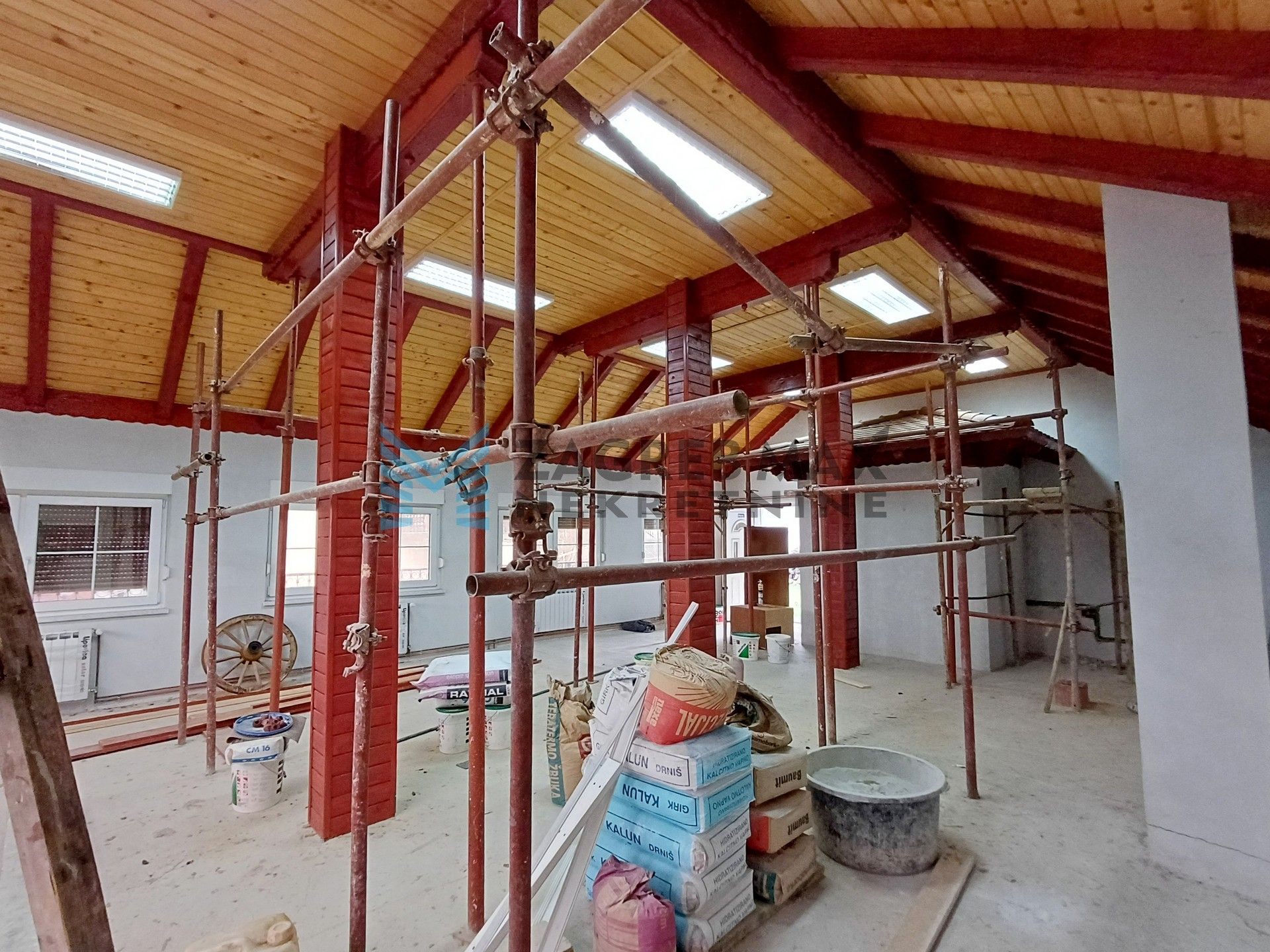 Zagreb - NOVOSELEC - Veliki Vrh - 2 kuće, garaža, dvorište, terasa, pogled