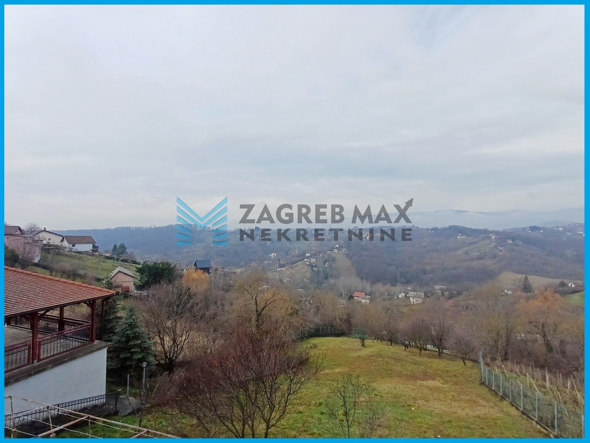 Zagreb - NOVOSELEC - Veliki Vrh - 2 kuće, garaža, dvorište, terasa, pogled