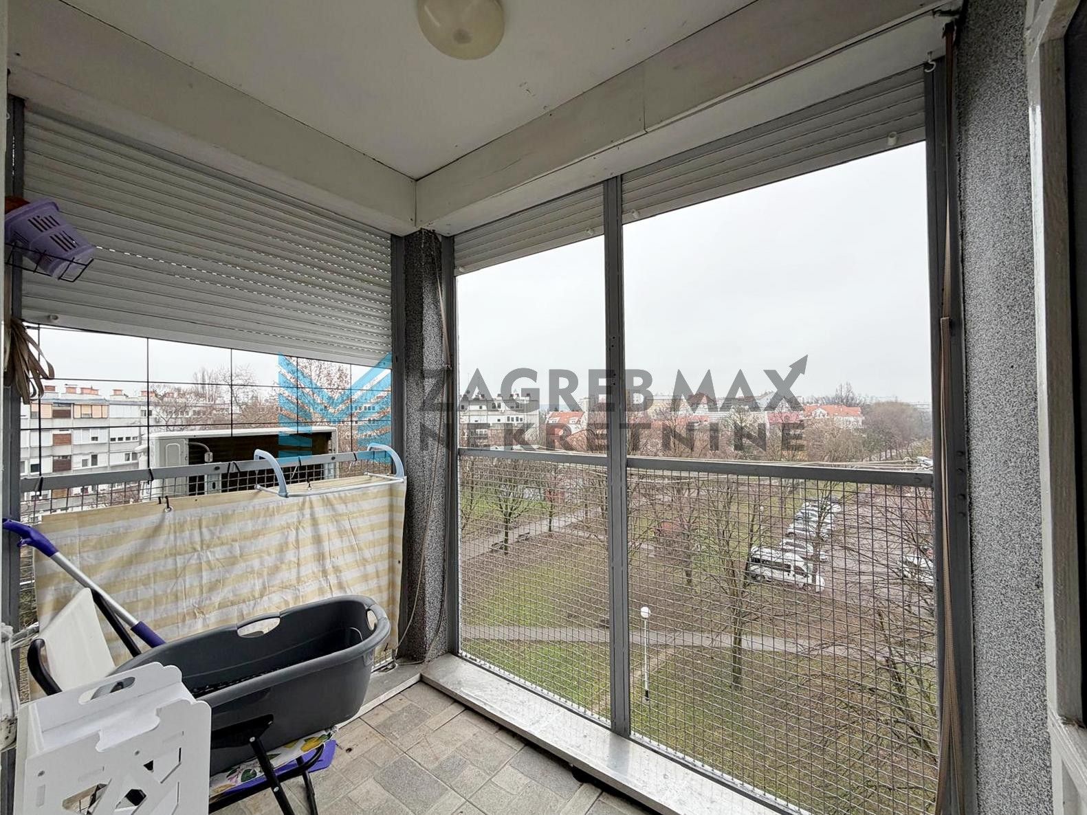 Zagreb - BORONGAJ - B.aerodrom - 2-sobni, lođa, svijetao, spremište