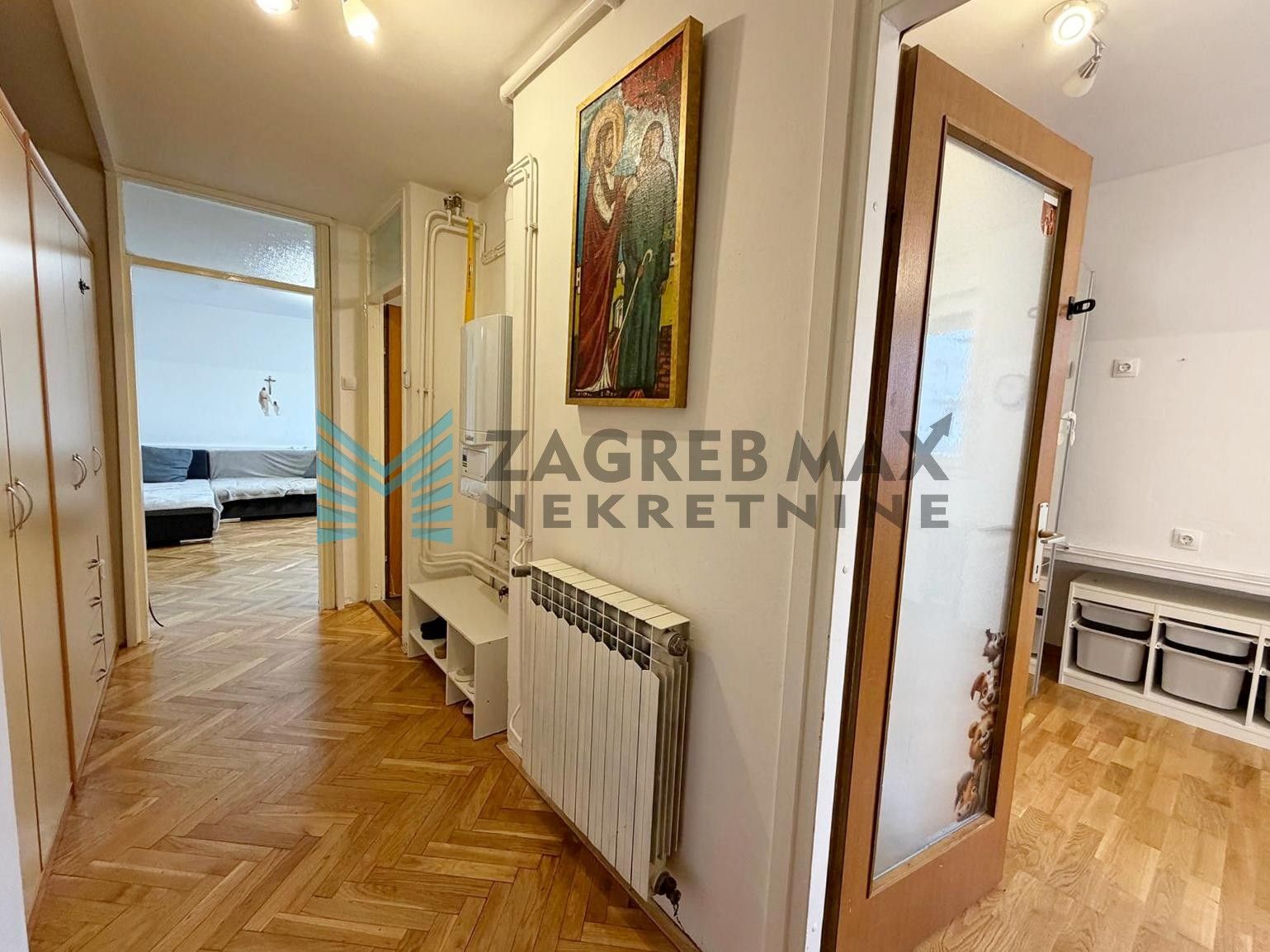 Zagreb - BORONGAJ - B.aerodrom - 2-sobni, lođa, svijetao, spremište