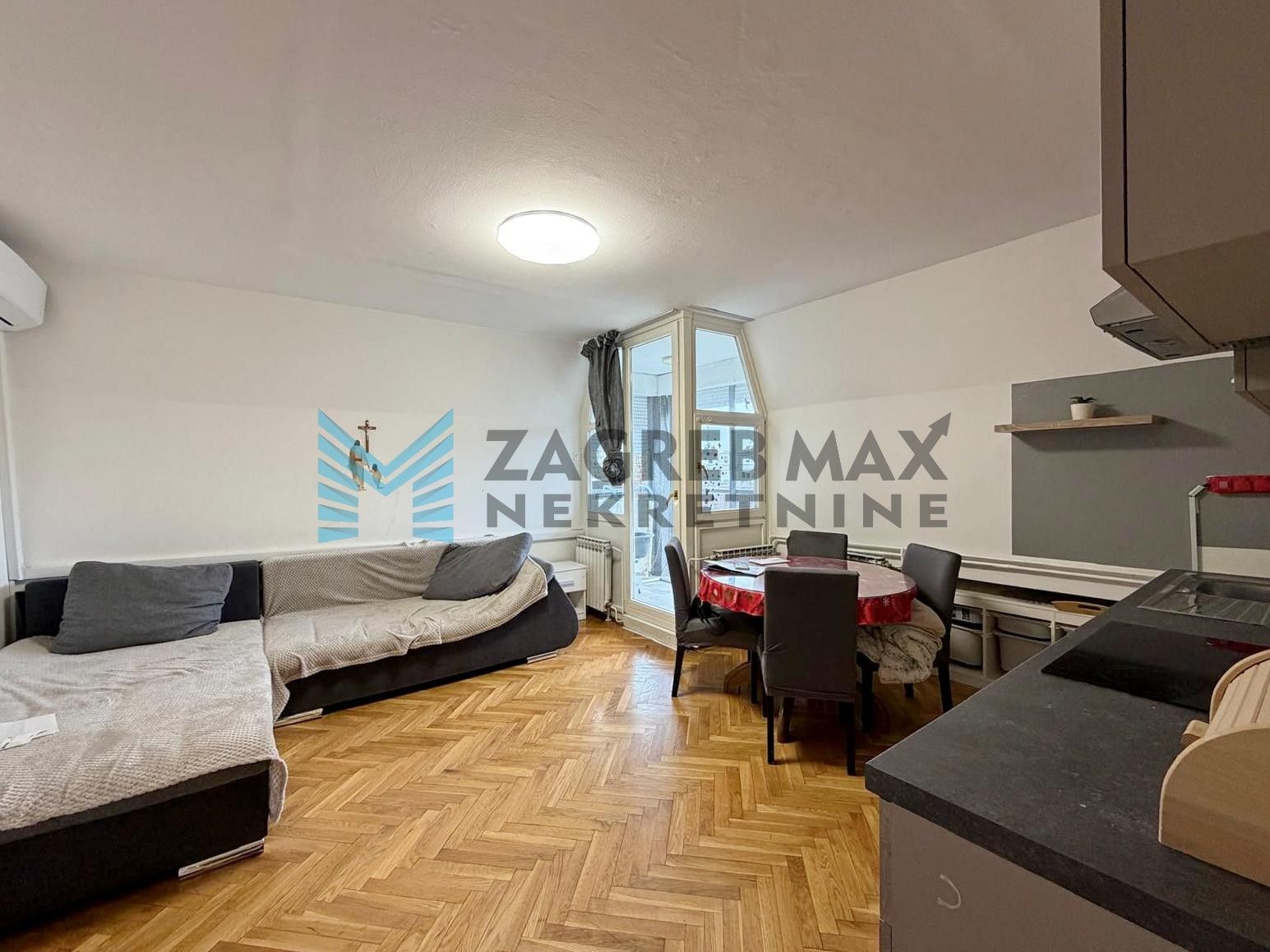 Zagreb - BORONGAJ - B.aerodrom - 2-sobni, lođa, svijetao, spremište