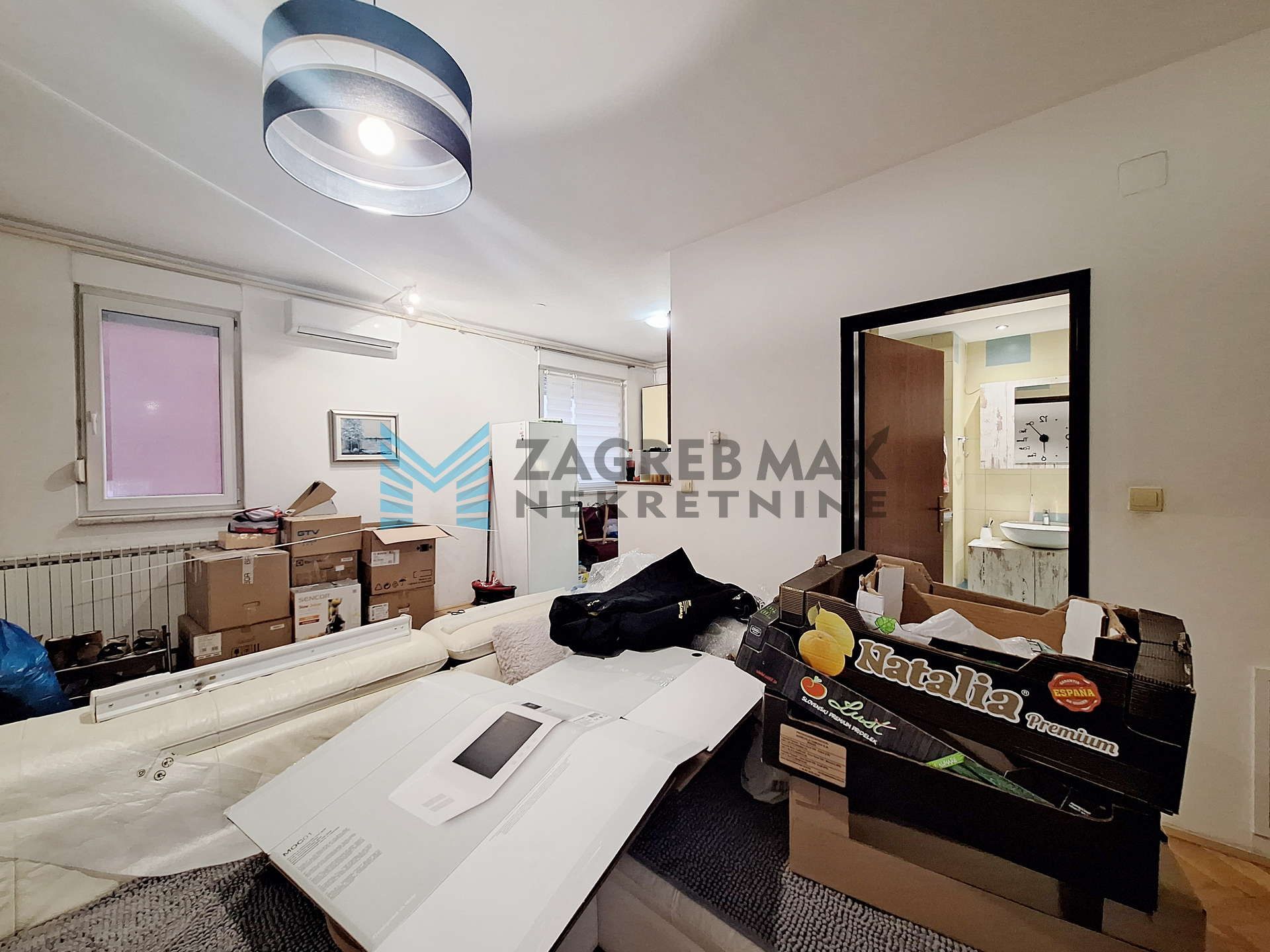 Zagreb - ŠPANSKO ORANICE - M.Milića - useljiv odmah, 3-sobni, lift, prostran