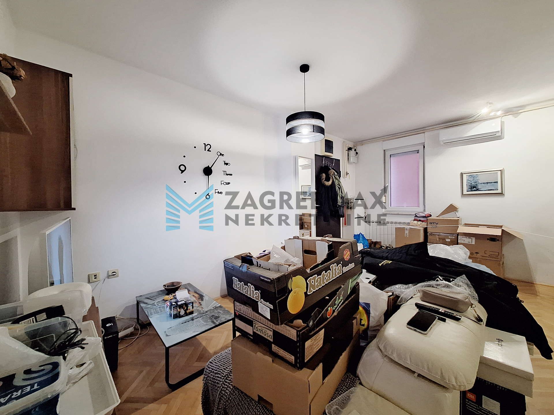 Zagreb - ŠPANSKO ORANICE - M.Milića - useljiv odmah, 3-sobni, lift, prostran