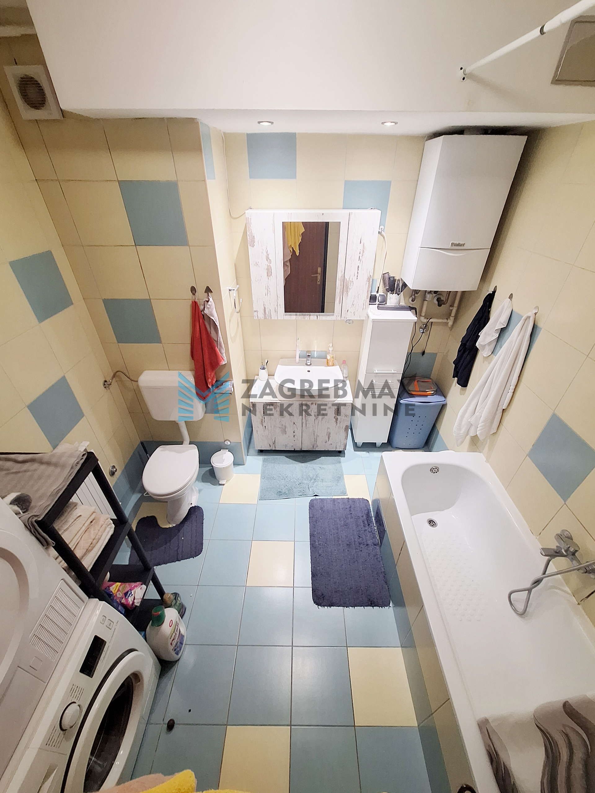 Zagreb - ŠPANSKO ORANICE - M.Milića - useljiv odmah, 3-sobni, lift, prostran