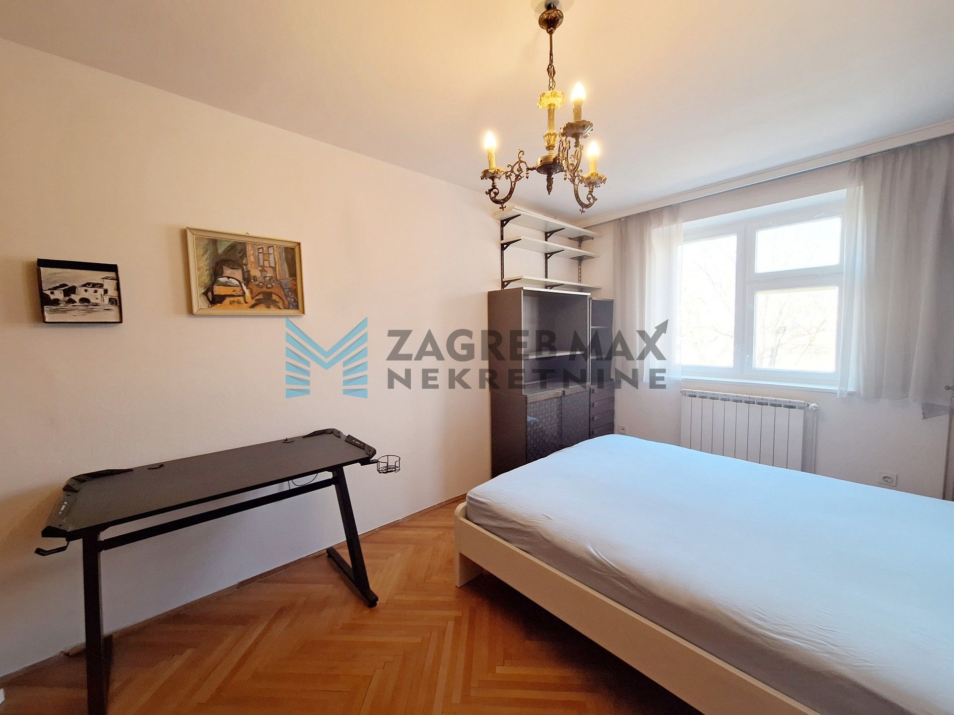 Zagreb - SAVSKI GAJ - Nehruov trg - 38 m2, 2-soban, klima (iznajmljivanje)