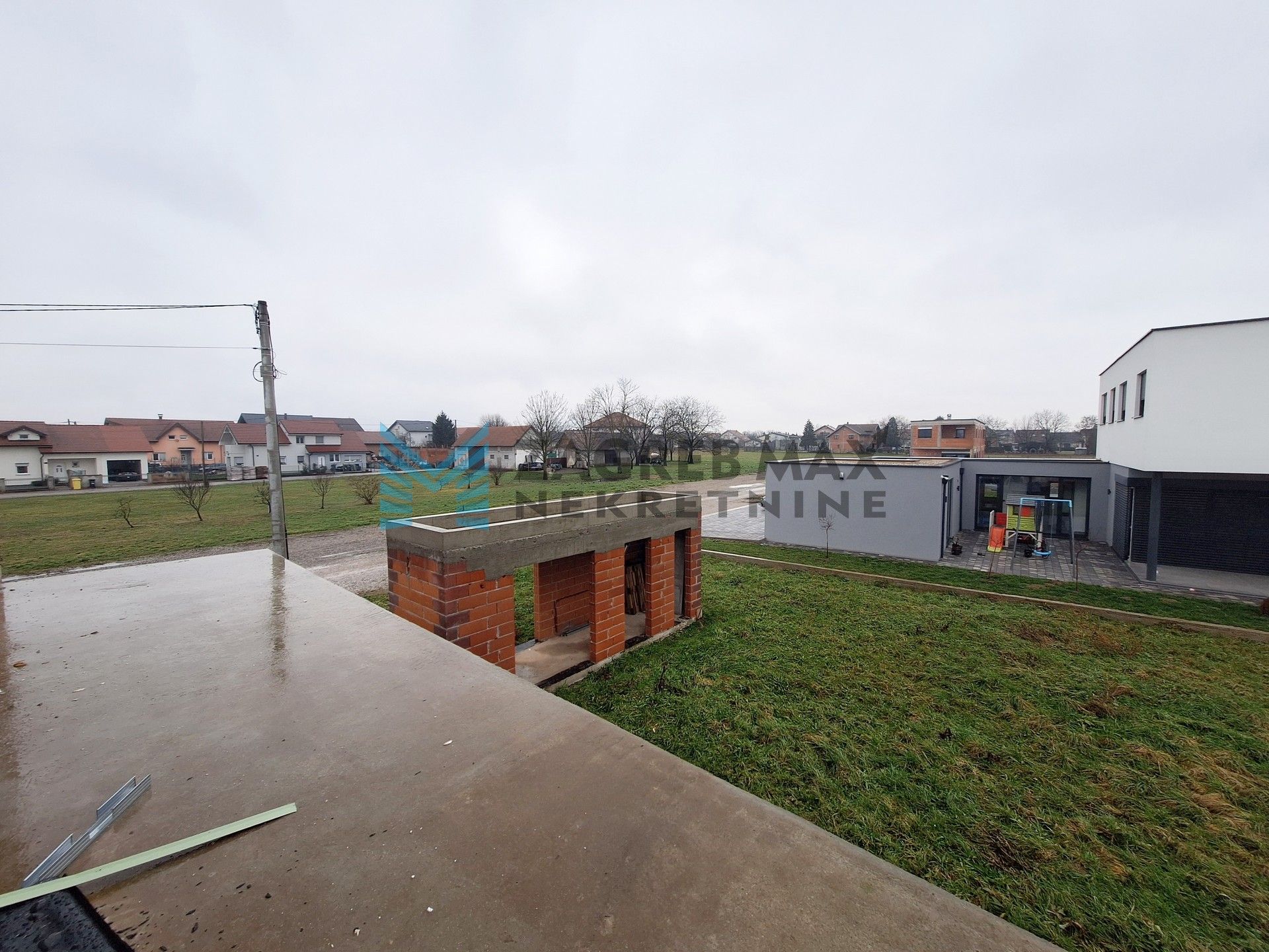 Zagreb - BREZOVICA - Desprimska - kuća s dvije stambene jedinice