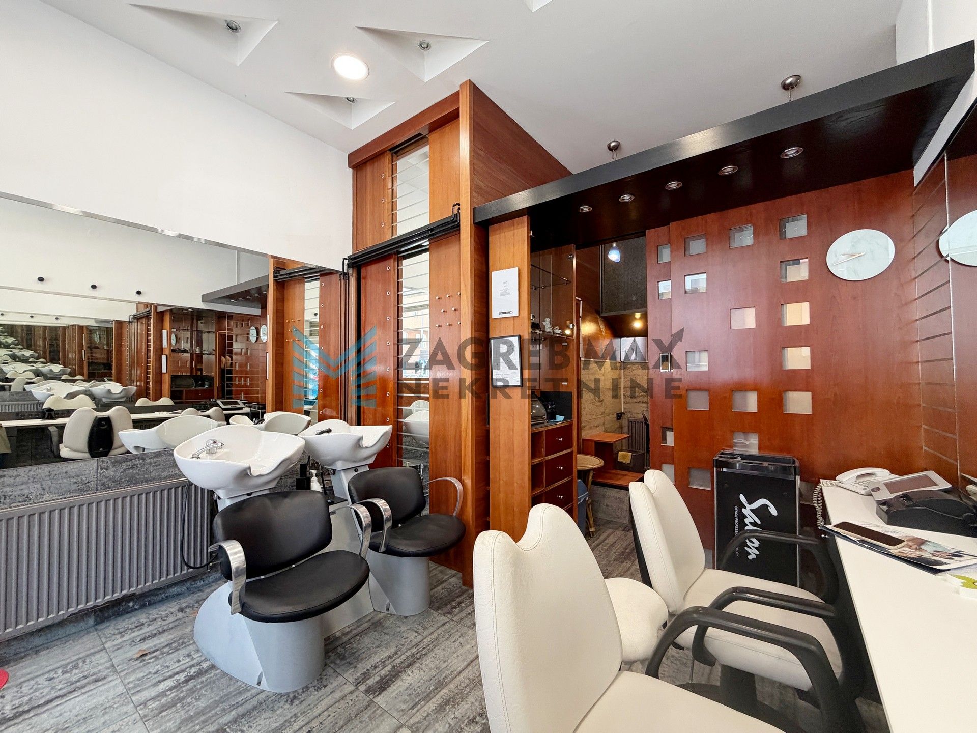 Zagreb - TREŠNJEVKA - Grahorova - najam, poslovni prostor, parking