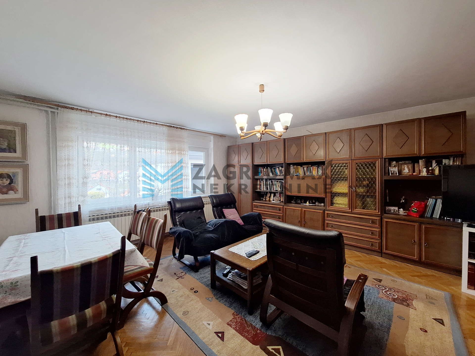 Zagreb - GRAČANI – kuća s 4 stana i pogledom na Sljeme