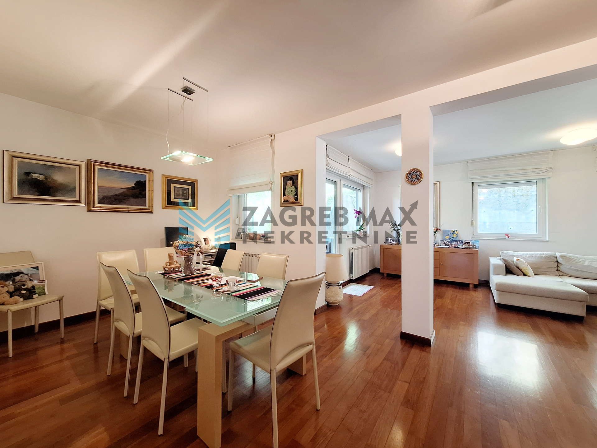 Zagreb - PERJAVICA - Gospodska - svijetao, prostrani 4-sobni s terasom, VPM