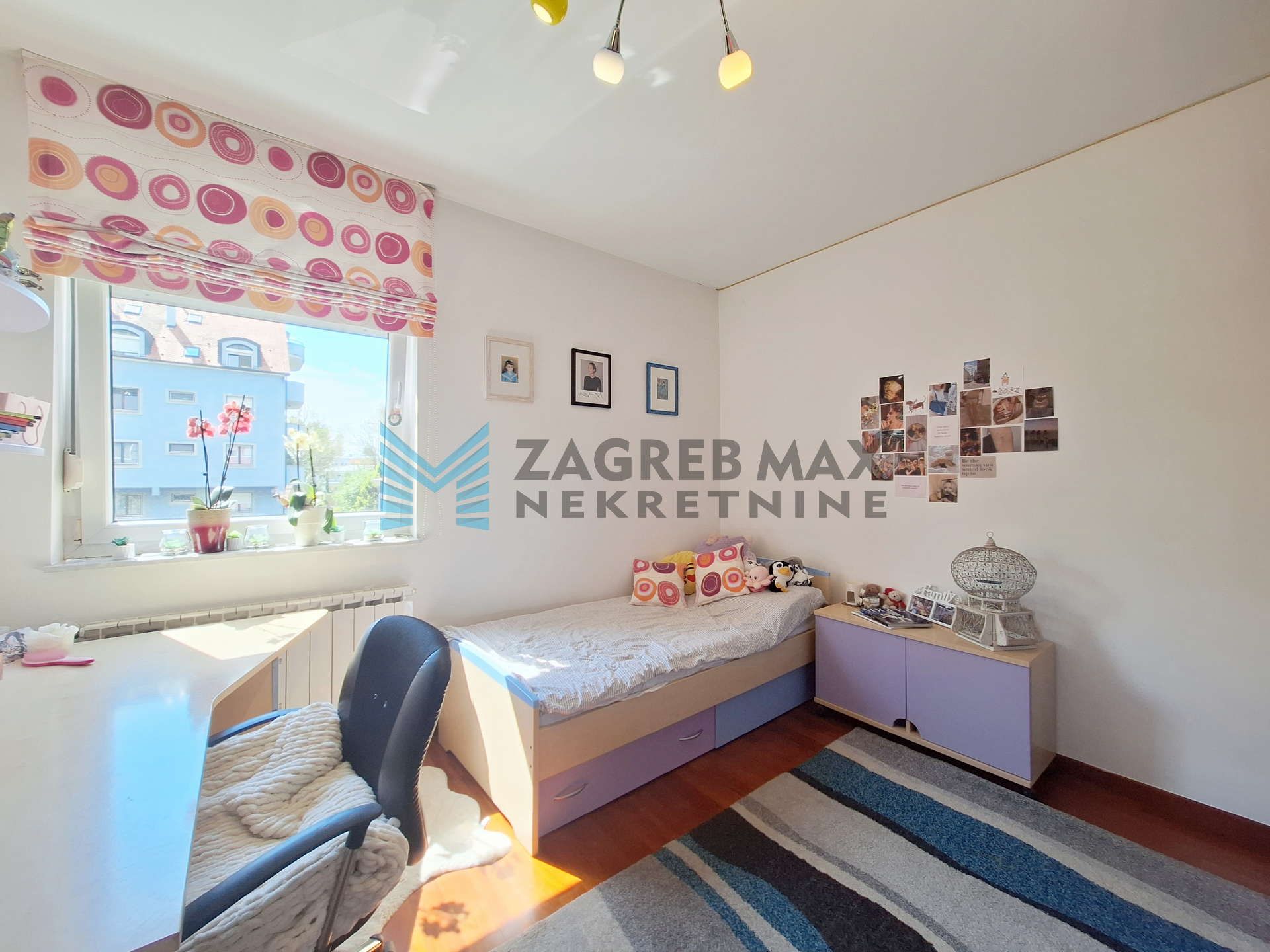 Zagreb - PERJAVICA - Gospodska - svijetao, prostrani 4-sobni s terasom, VPM