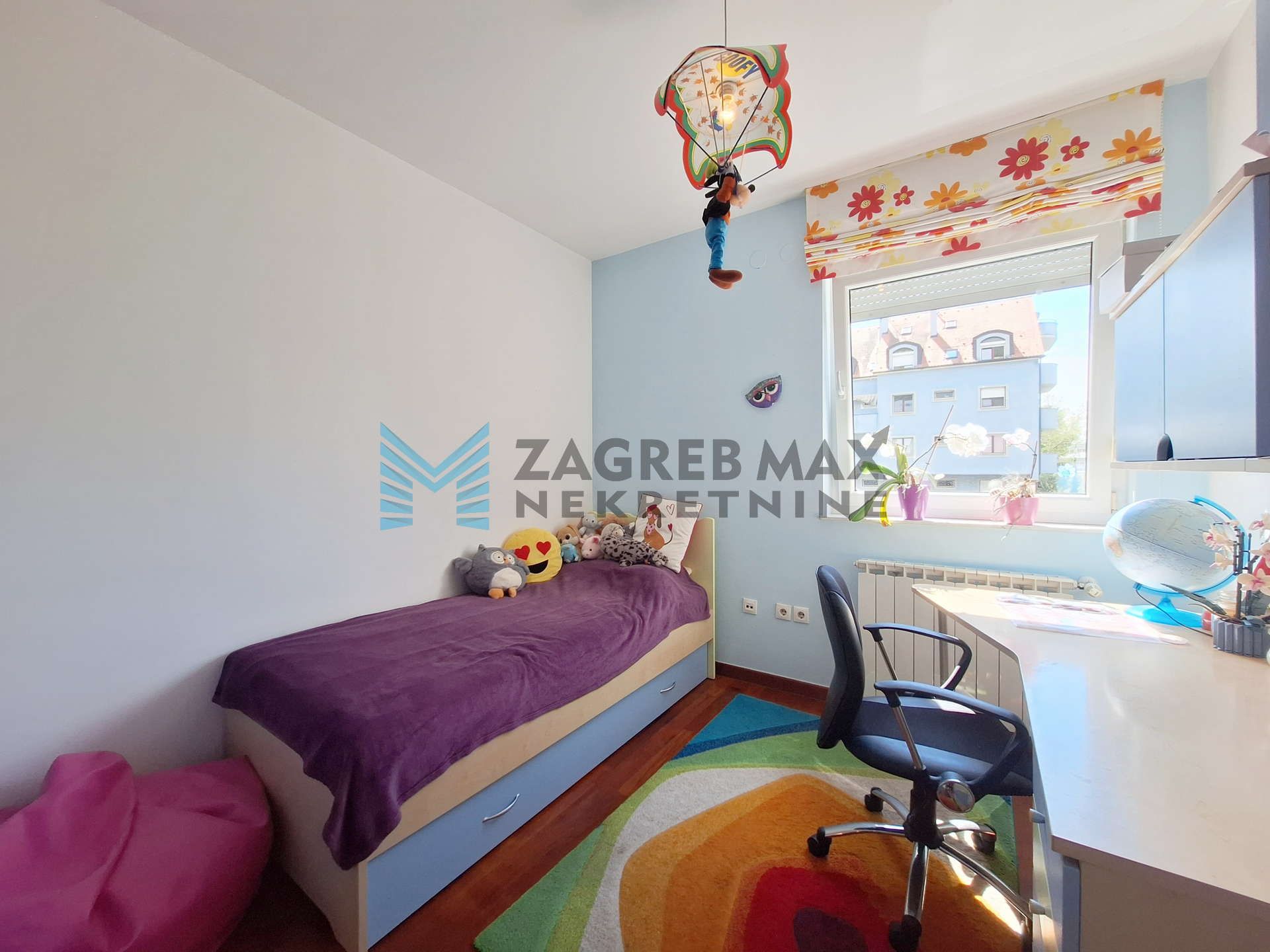 Zagreb - PERJAVICA - Gospodska - svijetao, prostrani 4-sobni s terasom, VPM