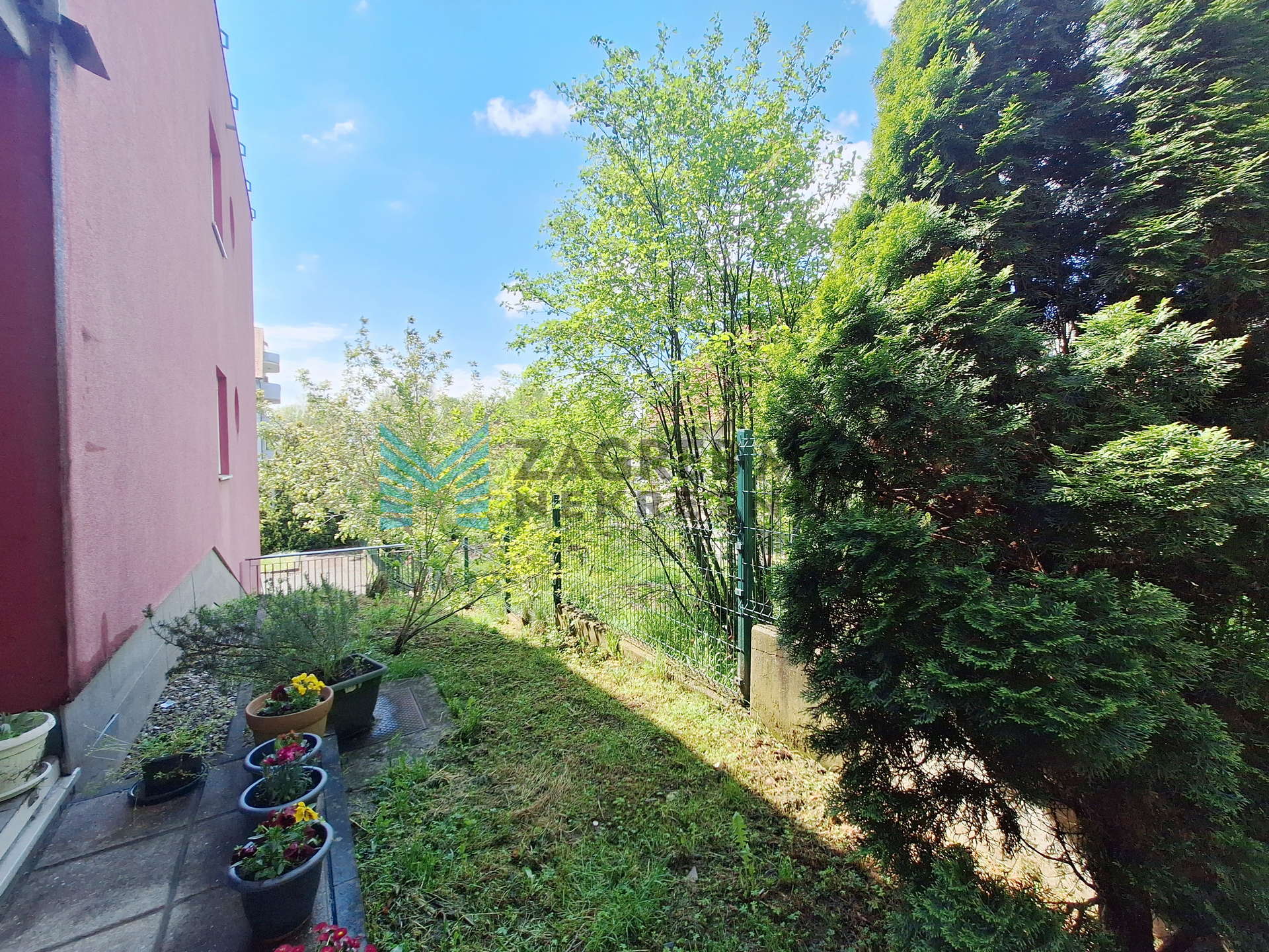 Zagreb - PERJAVICA - Gospodska - svijetao, prostrani 4-sobni s terasom, VPM