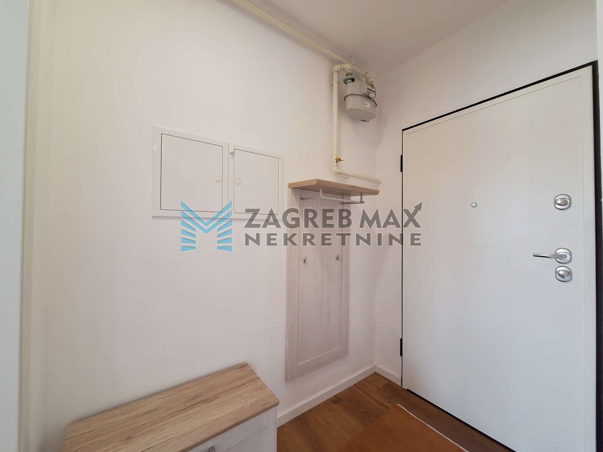 Zagreb - RUDEŠ - Jablanska - 4-soban, opremljen, lift, GPM, prvi najam