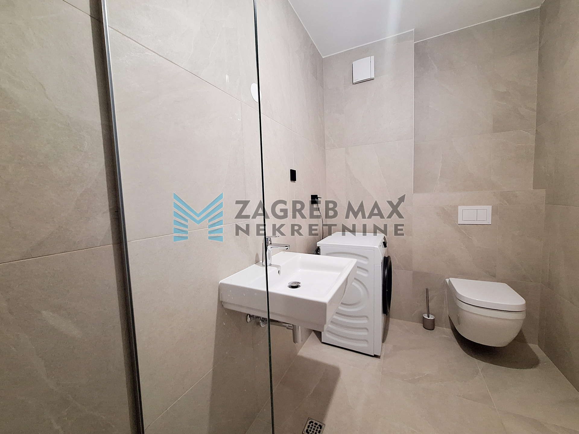 Zagreb - EKSKLUZIVAN POSLOVNI NAJAM - 74 m² - 2 parkinga - Arena zona - S1 (iznajmljivanje)