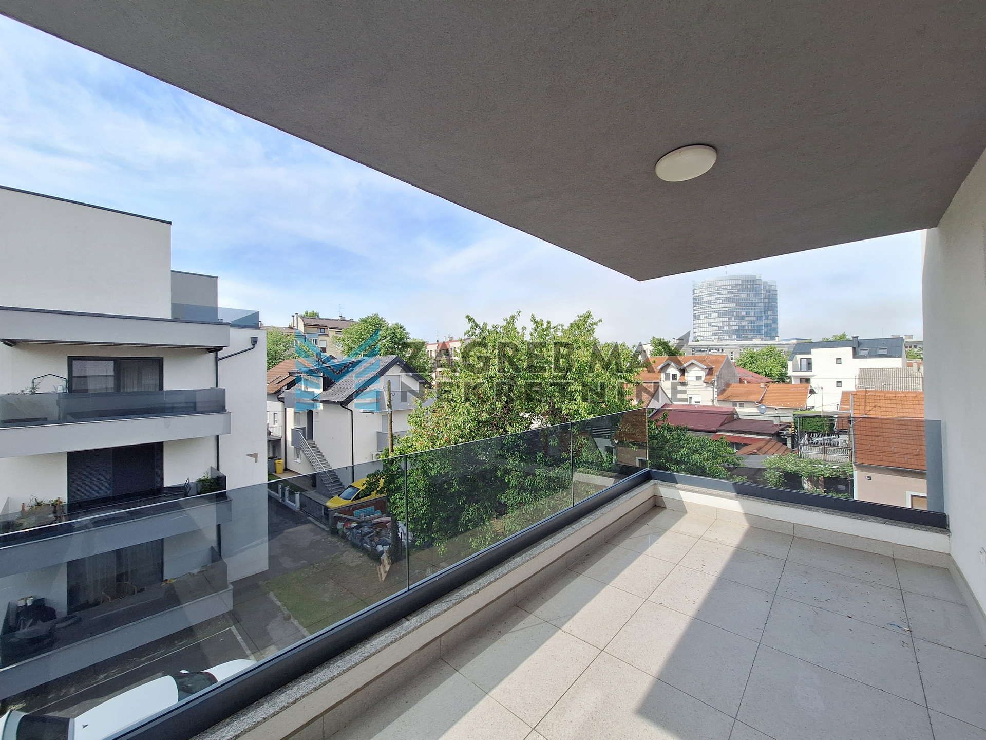 Zagreb - RUDEŠ - Jablanska - 4-soban, opremljen, lift, GPM, prvi najam