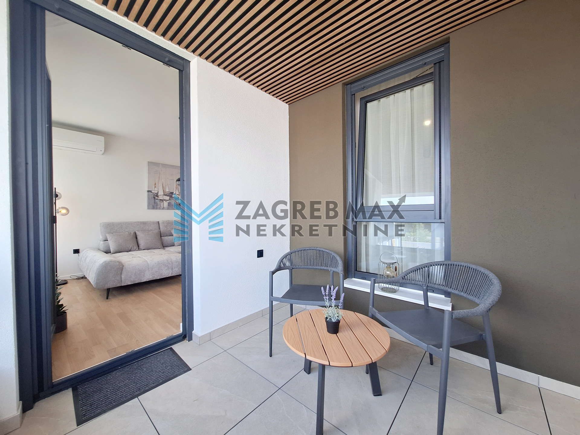 Zagreb - EKSKLUZIVAN POSLOVNI NAJAM - 74 m² - 2 parkinga - Arena zona - S1 (iznajmljivanje)