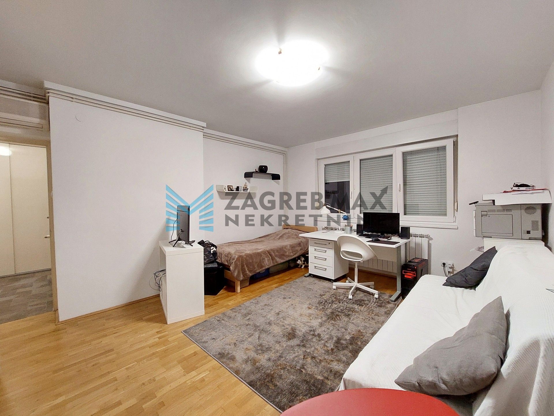 Zagreb - BORONGAJ - Zapoljska - 3-sobni, spremište, garaža, prostran