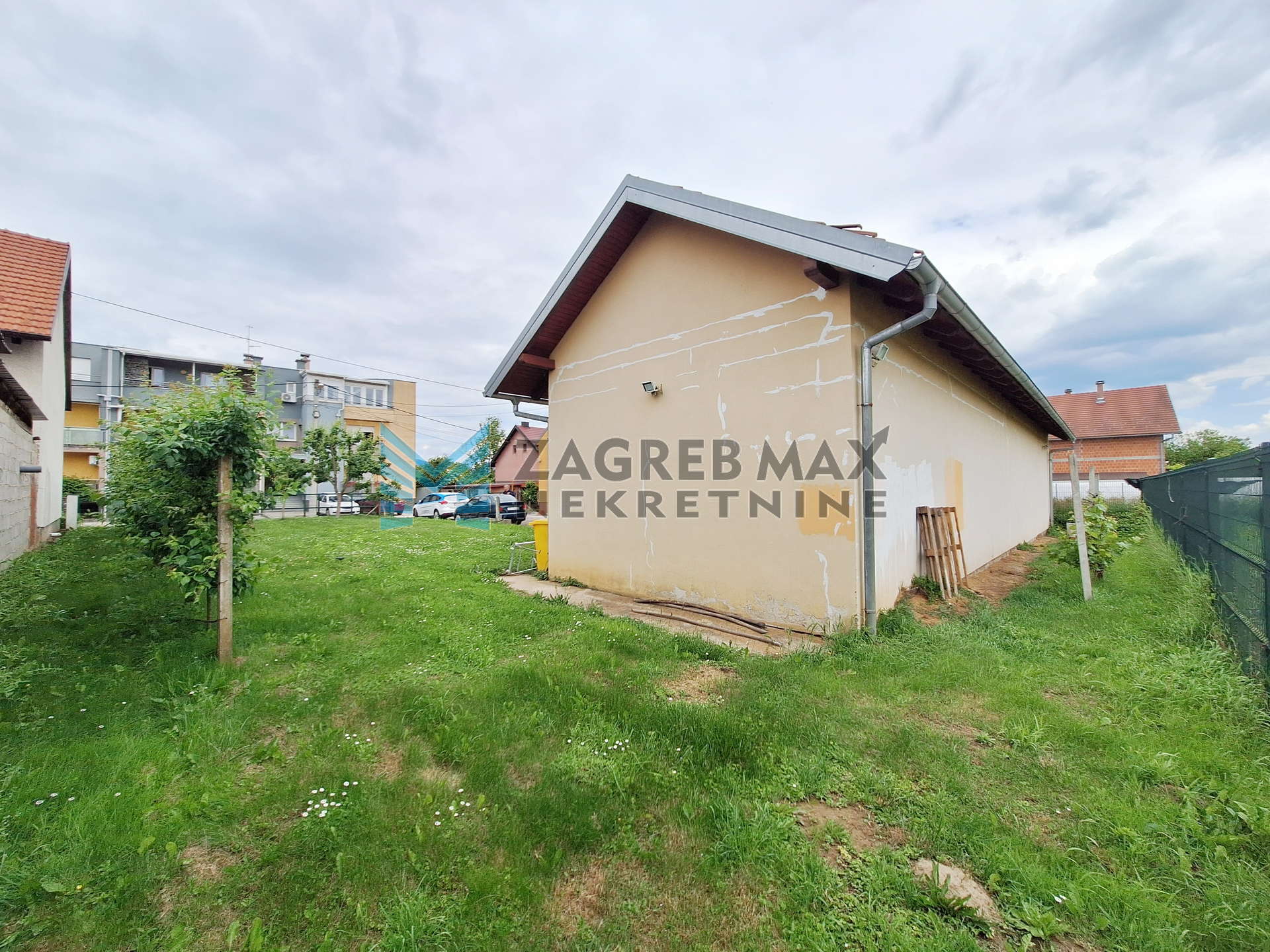 Zagreb - SAVSKA OPATOVINA - adaptirana kuća 333 m² na parceli 2.513 m²