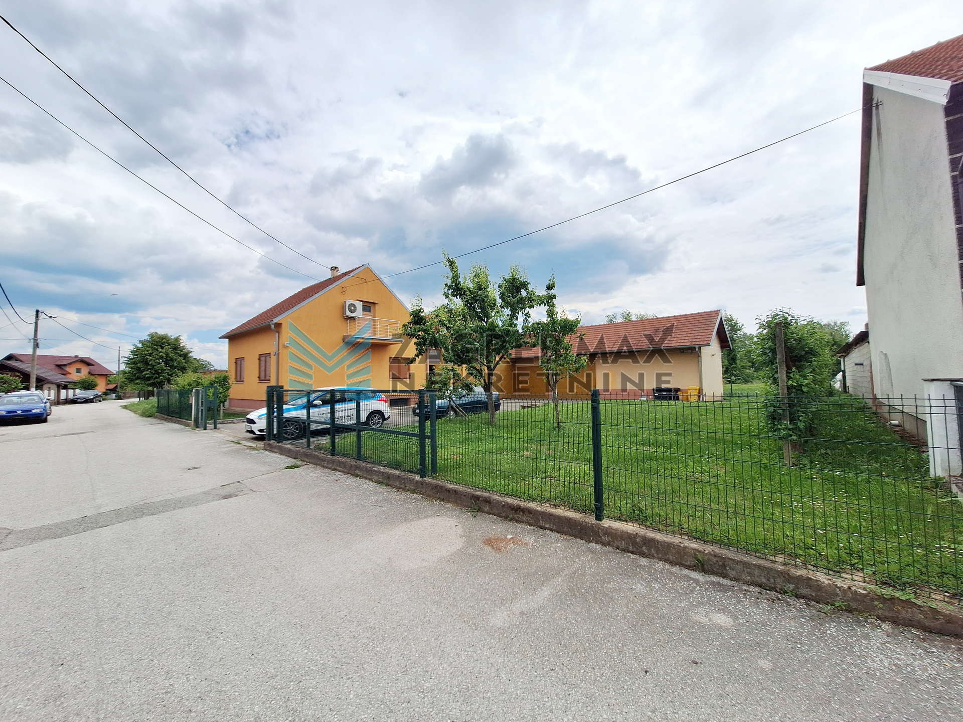Zagreb - SAVSKA OPATOVINA - adaptirana kuća 333 m² na parceli 2.513 m²