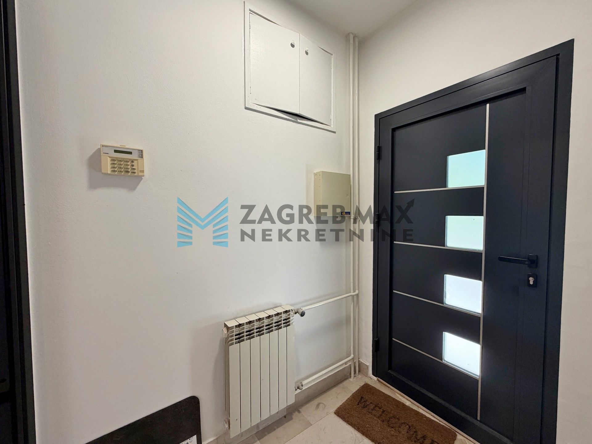 Zagreb - REMETE - Mirni dol - 3-sobni, terasa, balkon, svijetao, mirno, parking