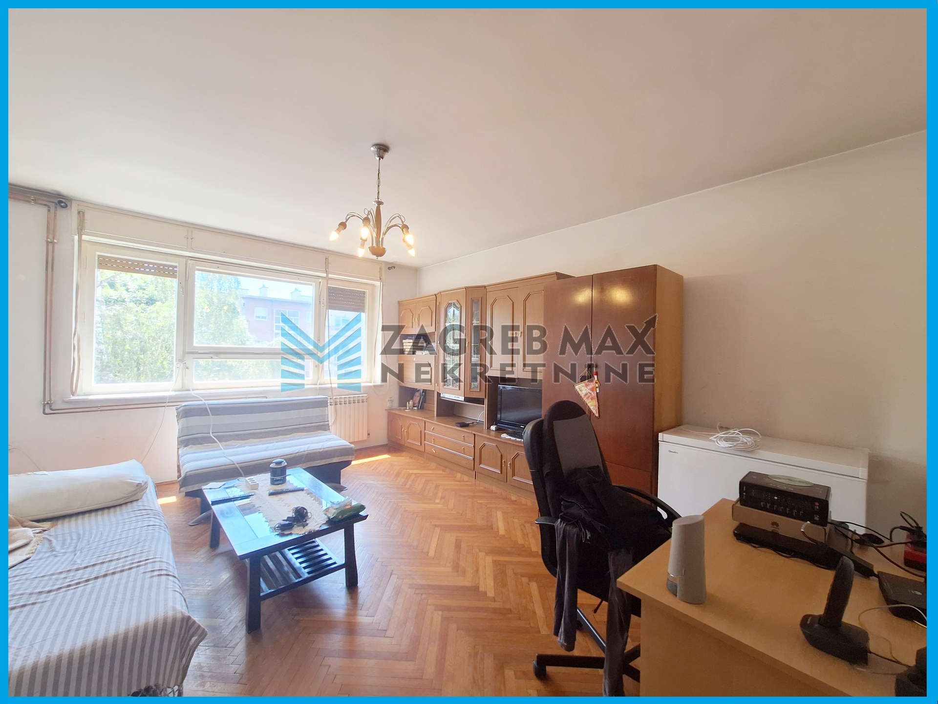 Zagreb - CVJETNO NASELJE - Veslačka - 2-sobni, 65 m2 za adaptaciju