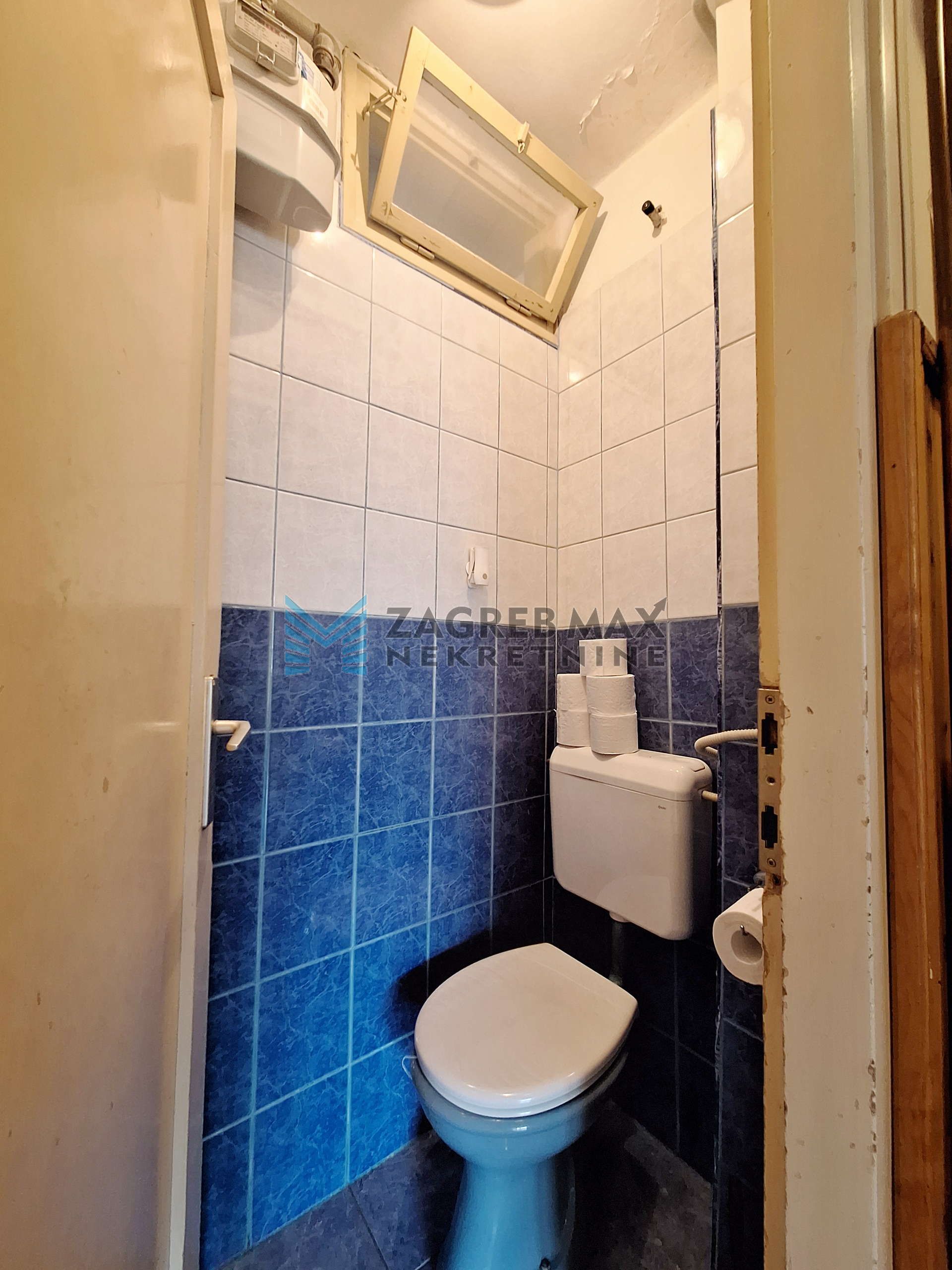 Zagreb - CVJETNO NASELJE - Veslačka - 2-sobni, 65 m2 za adaptaciju