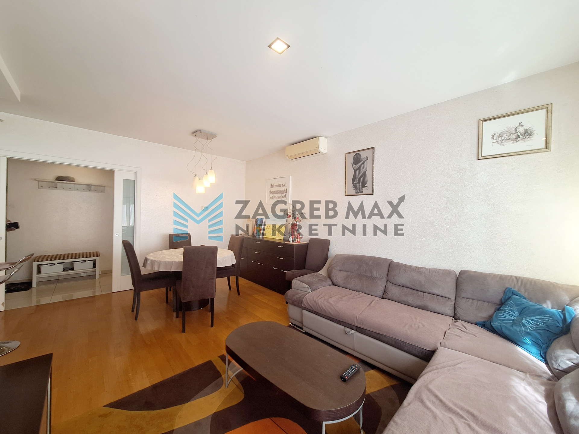 Zagreb - TUŠKANAC - moderan 3-sobni 85 m2, garaža, klima, jacuzzi (iznajmljivanje)