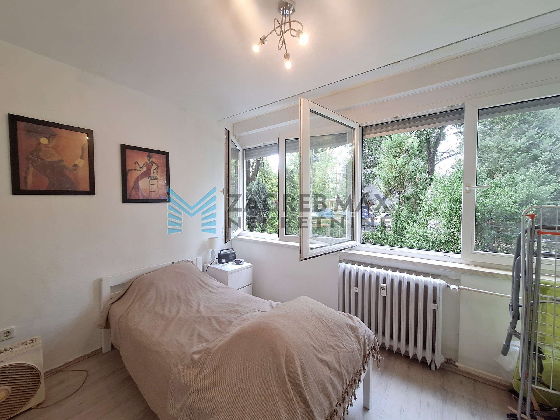 Zagreb - ZAPRUĐE - Baburičina - 2-sobni, prostran, renoviran, klima
