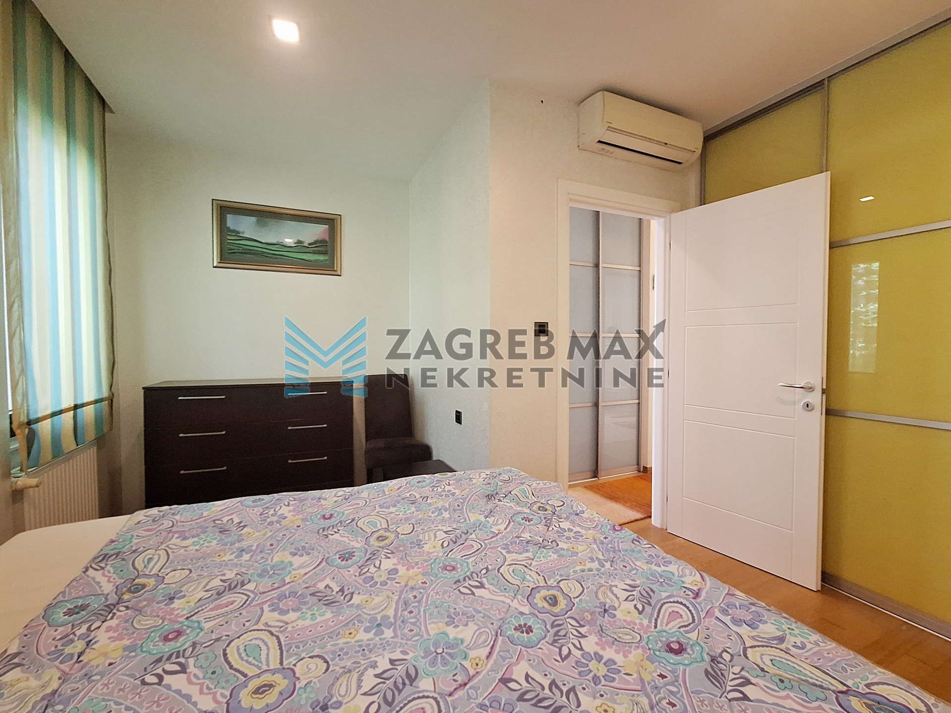 Zagreb - TUŠKANAC - moderan 3-sobni 85 m2, garaža, klima, jacuzzi (iznajmljivanje)