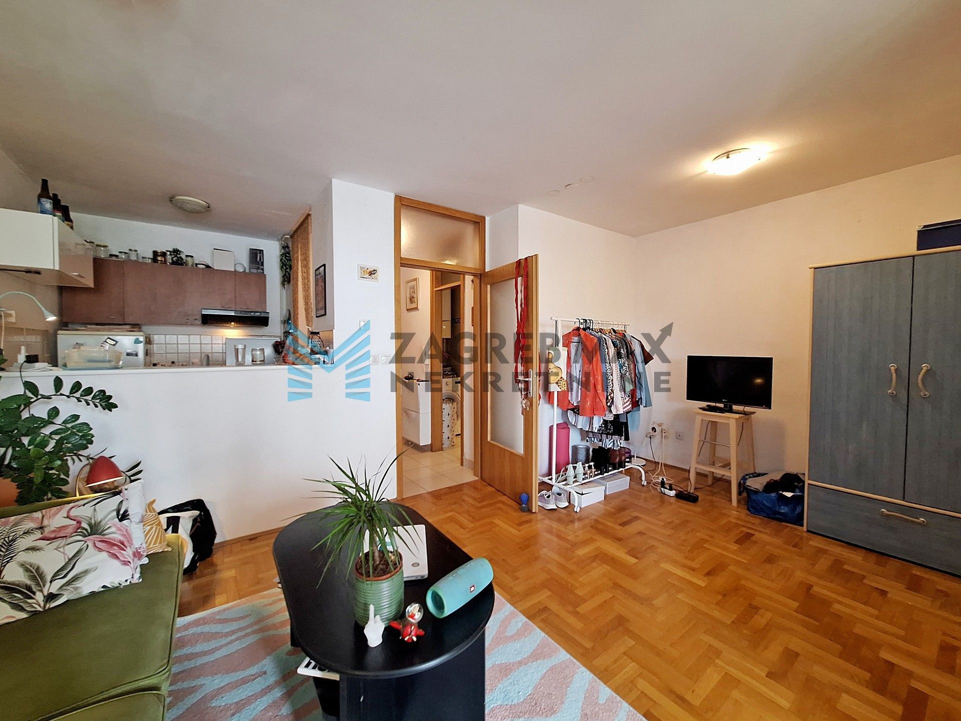 Zagreb - ČRNOMEREC - Bleiweisova - 2 -sobni, lift, balkon, parking