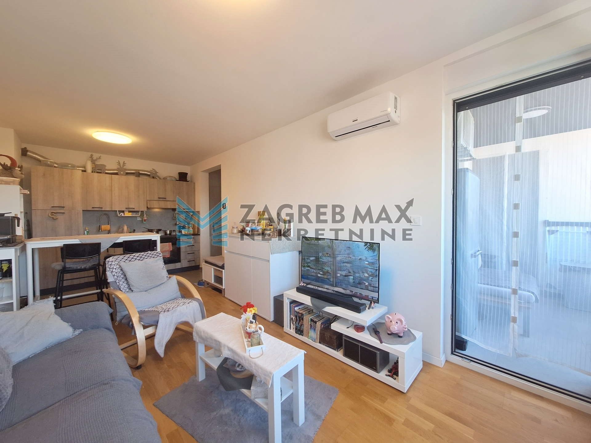 Zagreb - GRANEŠINA - Risnjačka - 3-sobni, 60m2, GPM, loggia, novija zgrada