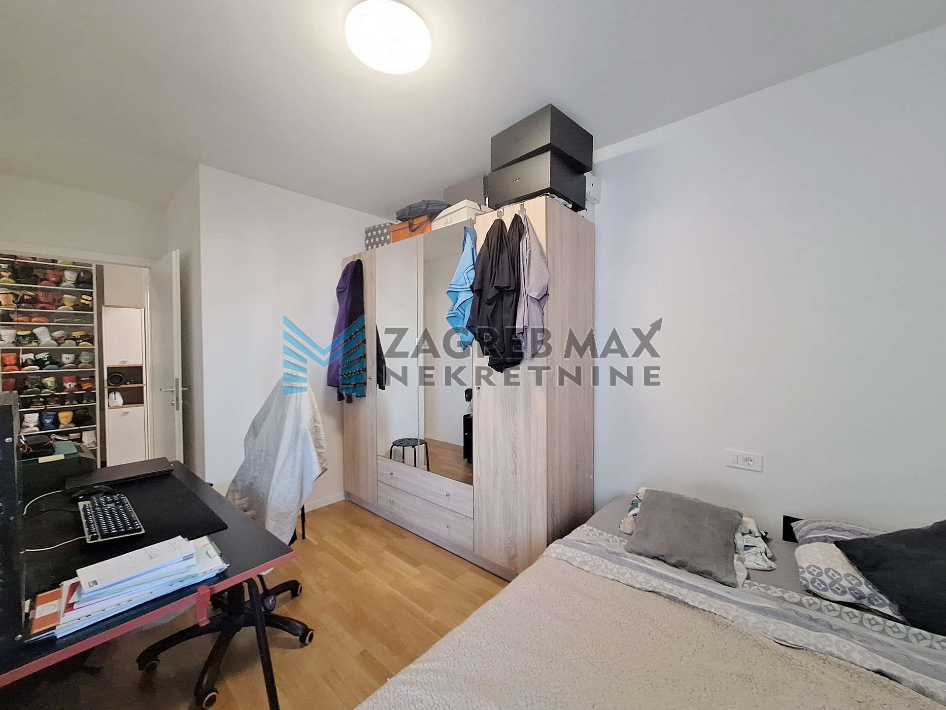 Zagreb - GRANEŠINA - Risnjačka - 3-sobni, 60m2, GPM, loggia, novija zgrada