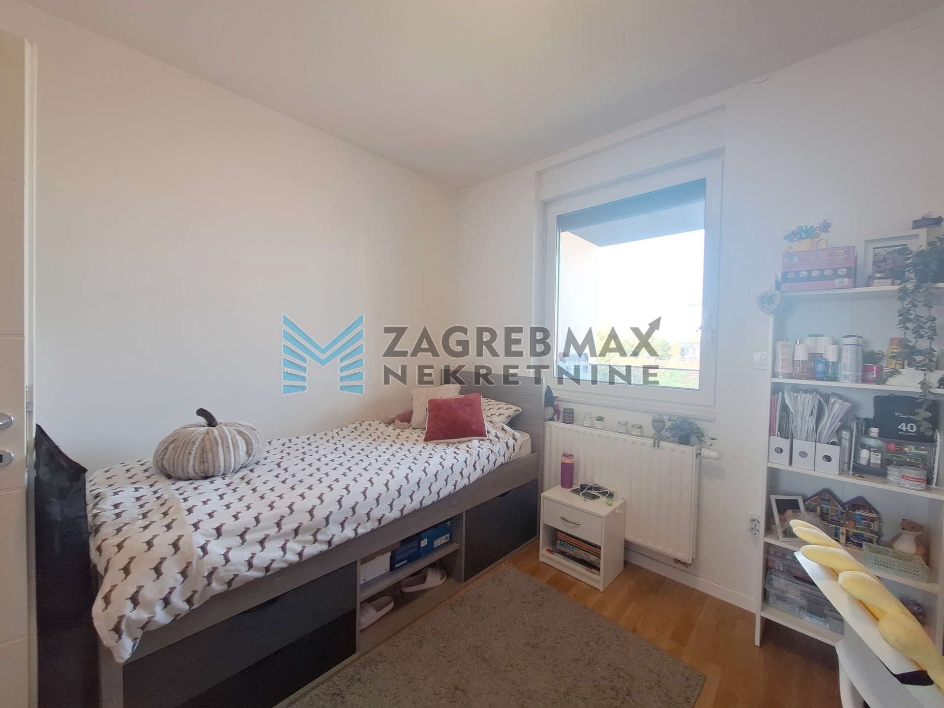Zagreb - GRANEŠINA - Risnjačka - 3-sobni, 60m2, GPM, loggia, novija zgrada