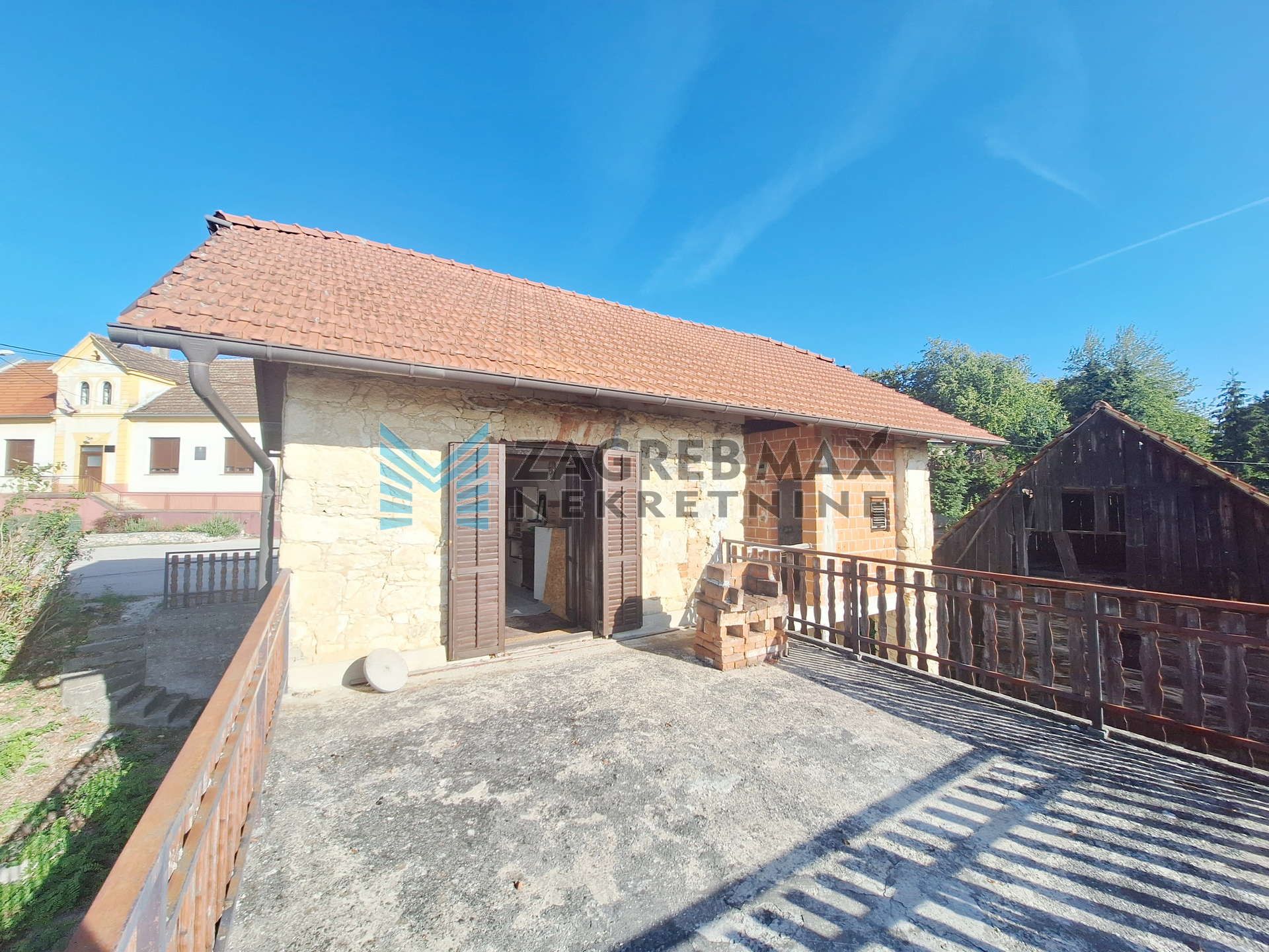 Zagreb - Vinagora – Kamena kuća s panoramskim pogledom i zemljištem 2.000 m²