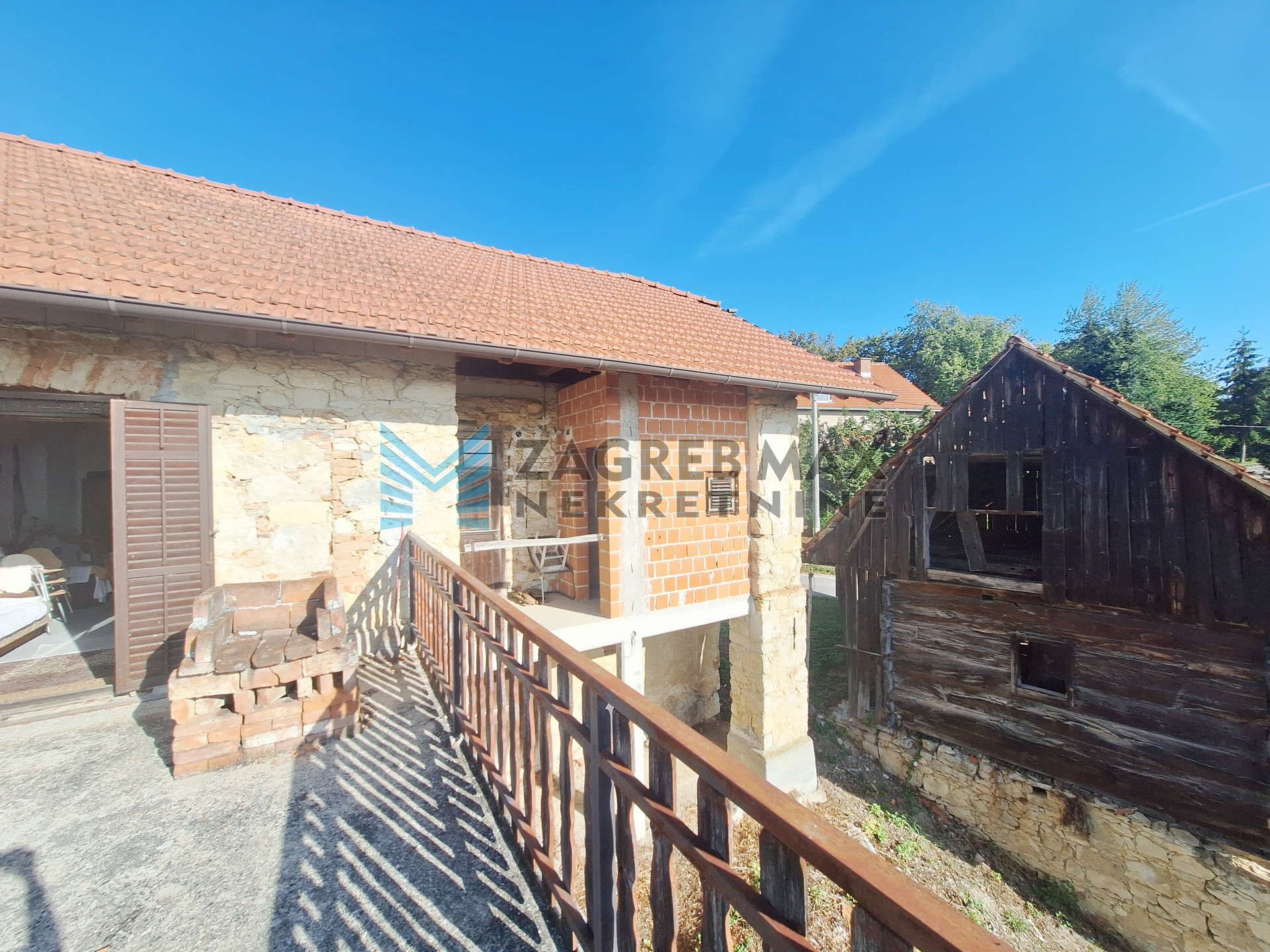 Zagreb - Vinagora – Kamena kuća s panoramskim pogledom i zemljištem 2.000 m²