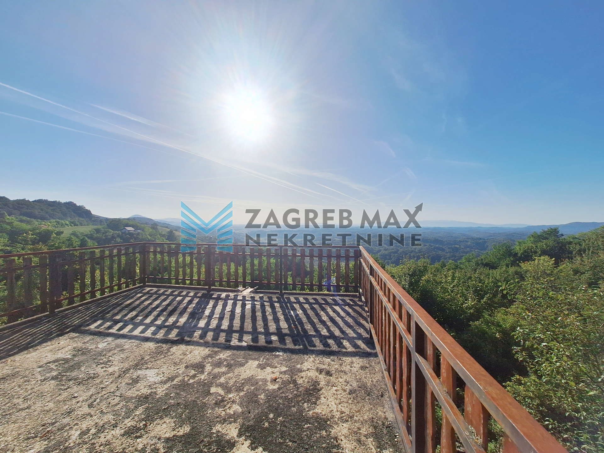 Zagreb - Vinagora – Kamena kuća s panoramskim pogledom i zemljištem 2.000 m²