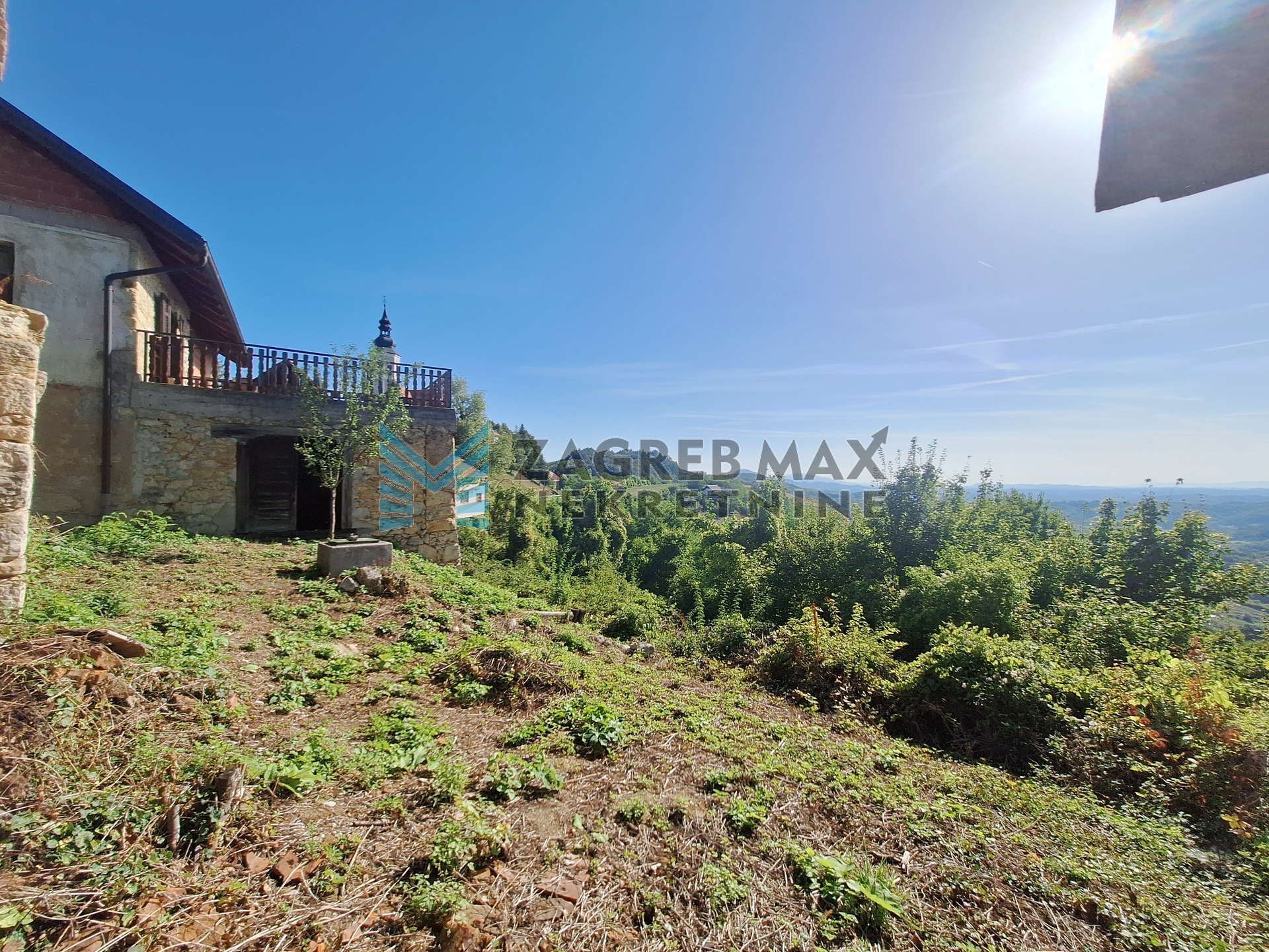 Zagreb - Vinagora – Kamena kuća s panoramskim pogledom i zemljištem 2.000 m²