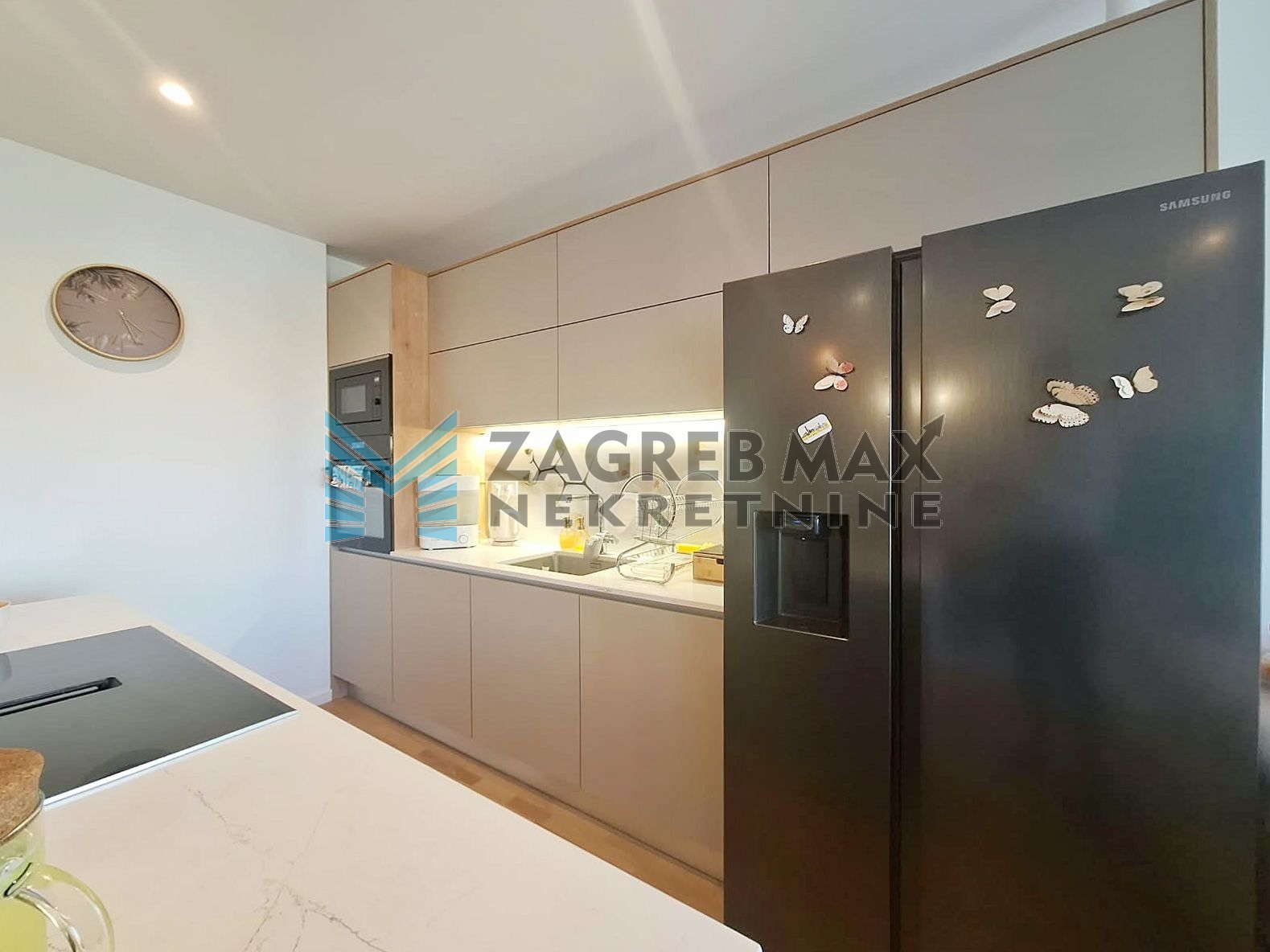 Zagreb - KVATRIĆ - A.Šrapca - 3-sobni, adaptiran, lift, klima, loggia
