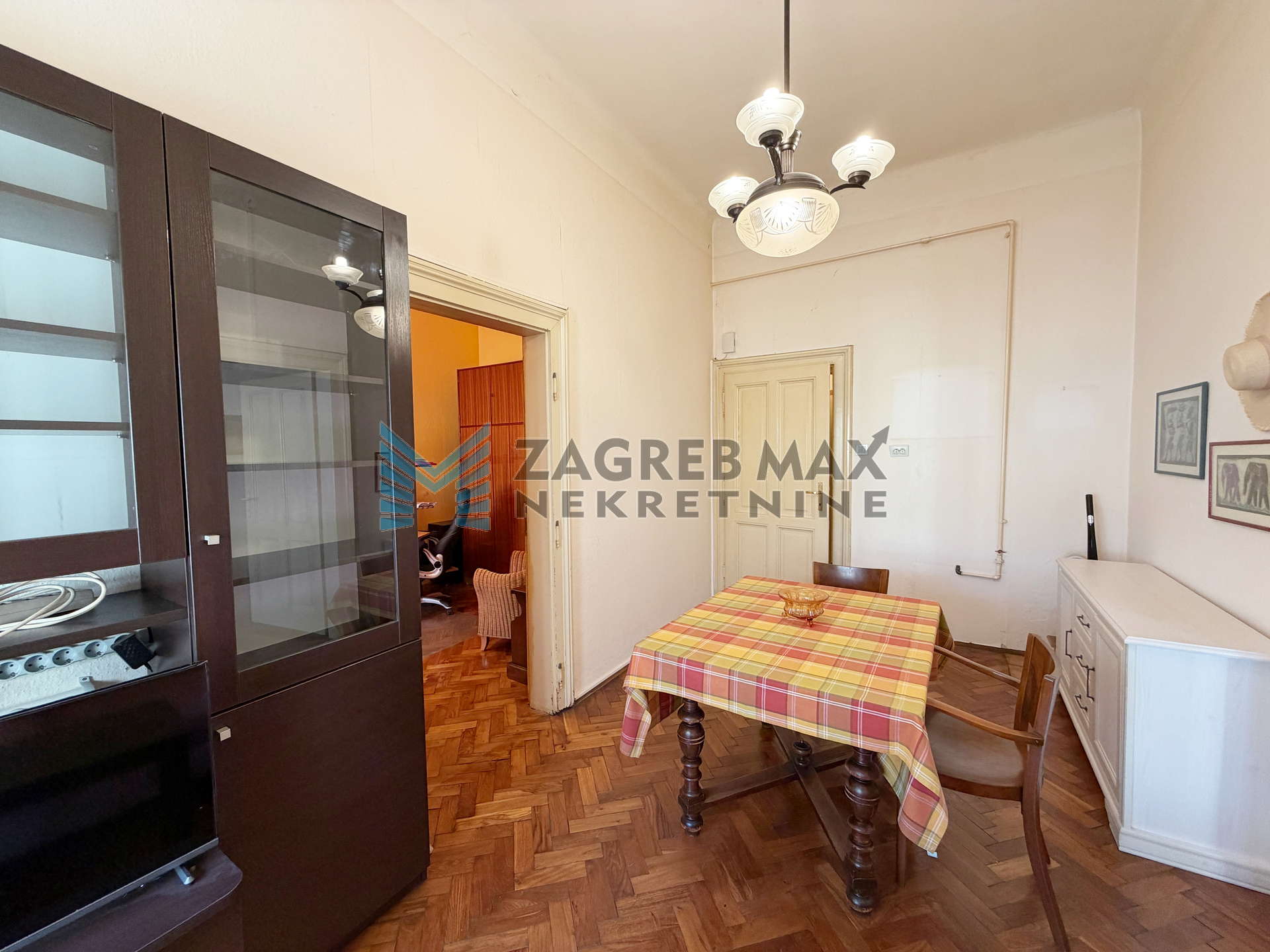 Zagreb - Zagreb, Draškovićeva, 66 m² – 3 sobe, top lokacija!