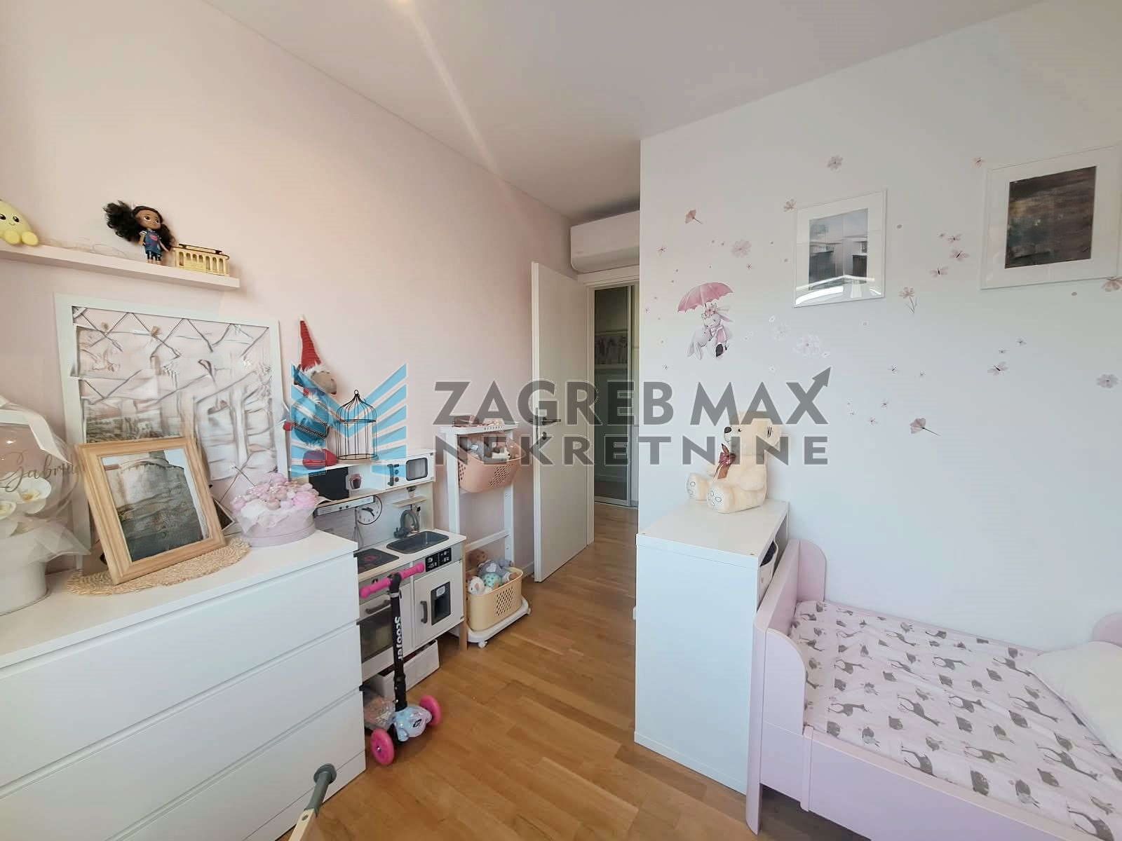 Zagreb - KVATRIĆ - A.Šrapca - 3-sobni, adaptiran, lift, klima, loggia